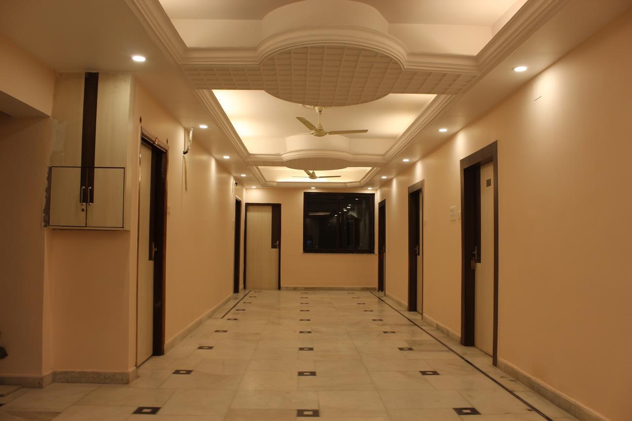 Hotel Kuber Palace Ranchi Extérieur photo